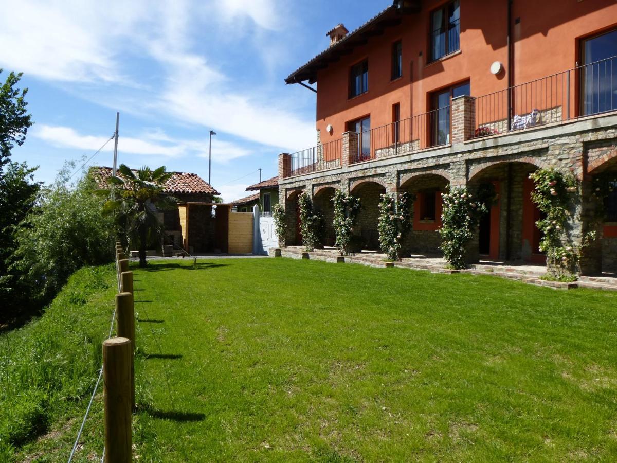 La Corte Di Langa Pensionat Albaretto della Torre Exteriör bild